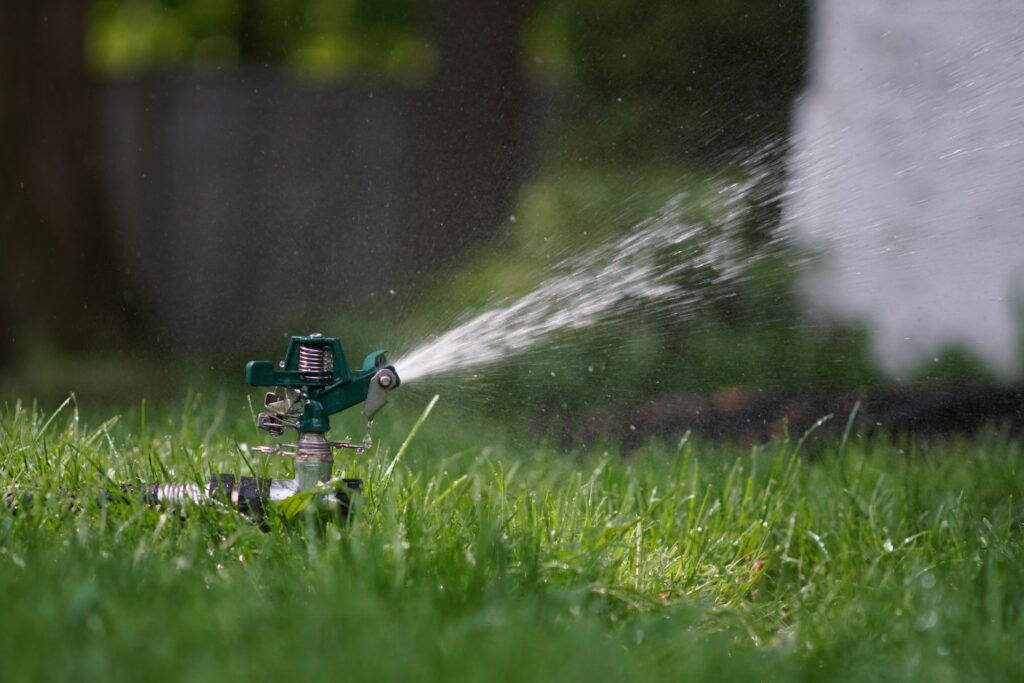 lawn sprinkler